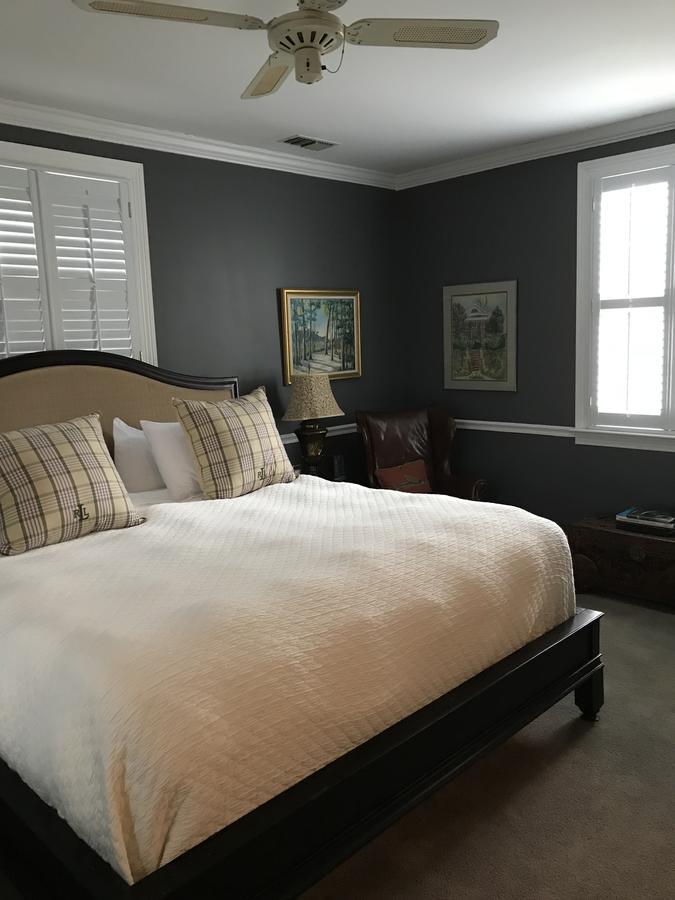 Springwood Inn Anniston Δωμάτιο φωτογραφία